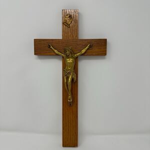 Vintage 12" Wood Wall Crucifix with Gold-Tone Corpus – Catholic INRI Religious